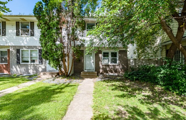 2600 East 24th Street - 1 - 2600 East 24th Street, Minneapolis, MN 55406