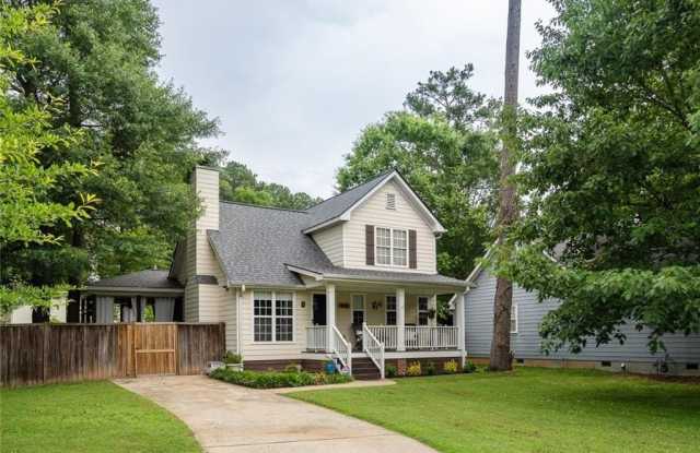 1254 Avondale Avenue SE photos photos