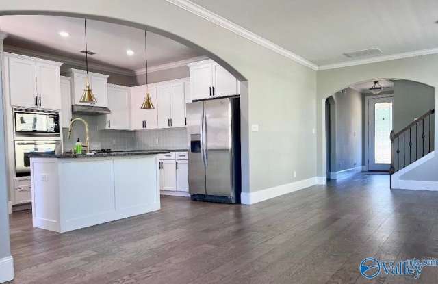 1111 Pegasus Drive Gallery 2