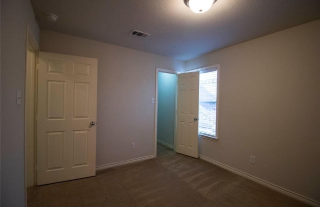 5412 Brookside Drive Gallery 3