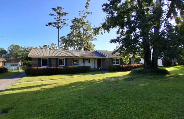 3 Bedroom/2 Bath Home in Valdosta! photos photos