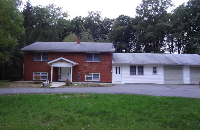 343 Haney Road Gallery 1