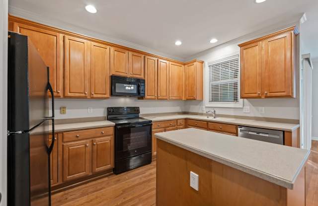 3645 Edgemont Drive - 0 Gallery 4