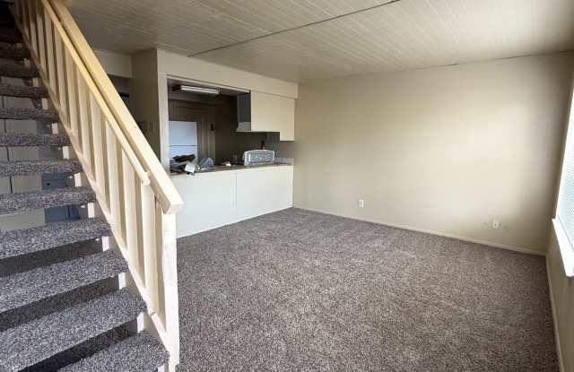 11004 Towner Avenue Northeast - I Gallery 1
