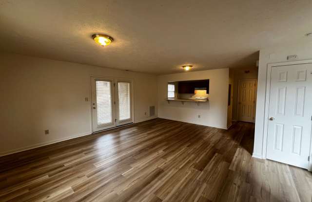 1036-1 Ancestry Drive- No Pets- Two Weeks Free On Your First Full Month's Rent - 1036 Ancestry Drive, Fayetteville, NC 28304