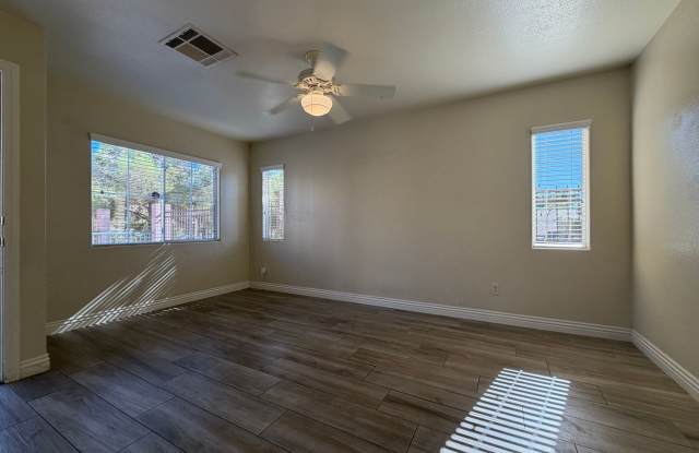3 bed for rent in Las Vegas Nevada Gallery 3