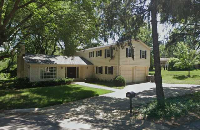 Available January 2027- 4 Bedroom Home Close to Purdue & West Lafayette Intermediate School photos photos