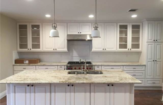5310 La Forest Drive photos photos
