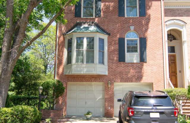 6656 HAMPTON PARK COURT Gallery 2