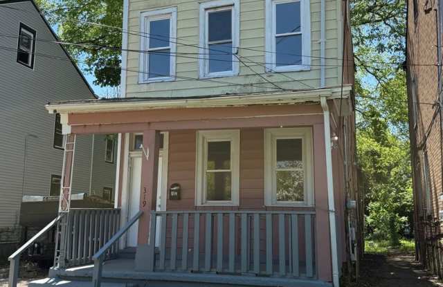 Large Victorian Style House photos photos