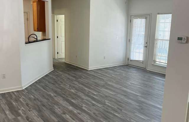 5301 WYNDHOLME Circle unit: 304 photos photos