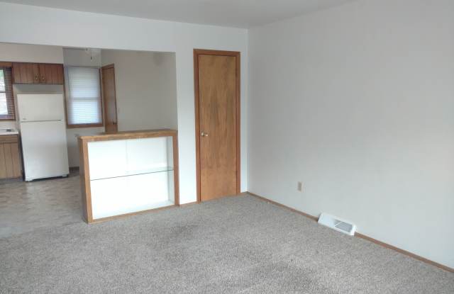 Now leasing for May 2026! Four Bed/Two Bath photos photos Now leasing for May 2026! Four Bed/Two Bath photos photos