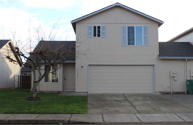 Scappoose townhome - 33025 Northwest Laurel Street, Scappoose, OR 97056