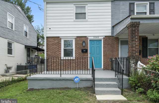 5083 JUST STREET NE photos photos