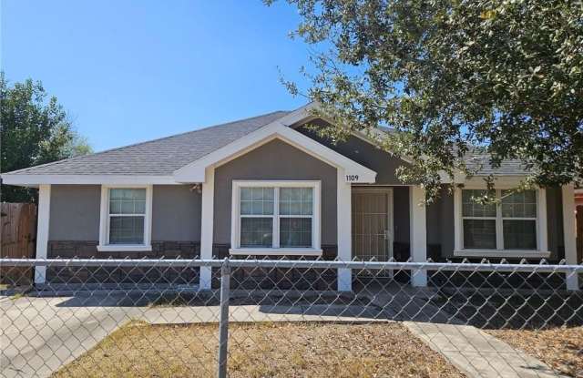 1109 Del Monte Drive photos photos