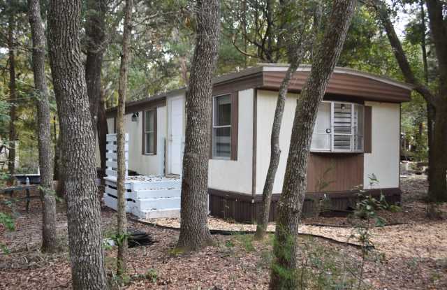 2 Bedroom Mobile Home - 160 Sycamore Drive, Walton County, FL 32439