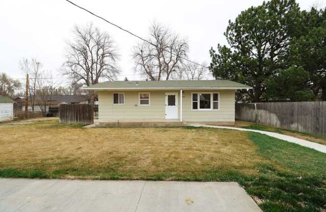 1 Bedroom, 1 Bath Backyard house! photos photos