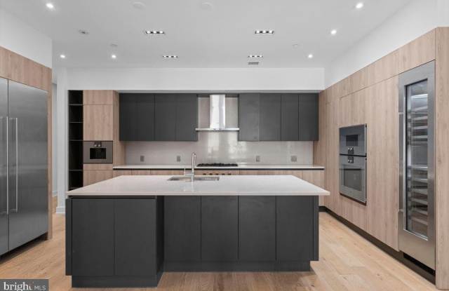 724 CHESTNUT Street unit: 201 photos photos