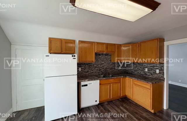 1325 South 19th Street - Upper Gallery 4