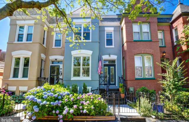 1241 G STREET NE - 1241 G Street Northeast, Washington, DC 20002