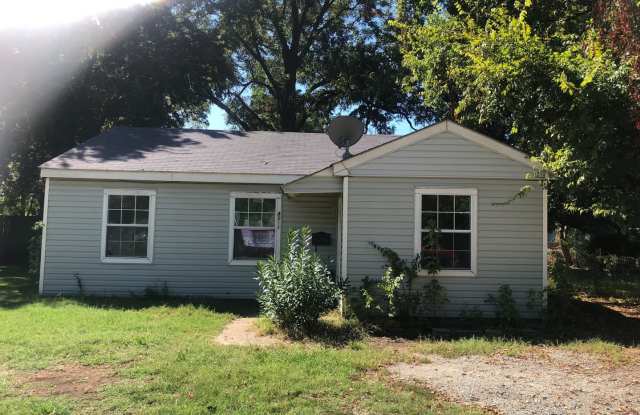 4011 Myrtle St. photos photos