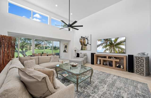 114 Waters Edge Drive Gallery 4
