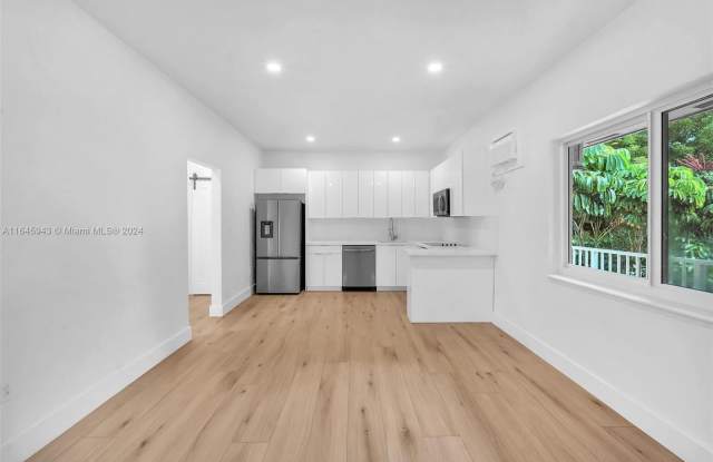 2300 SW 3rd Ave - 2300 Southwest 3rd Avenue, Miami, FL 33129