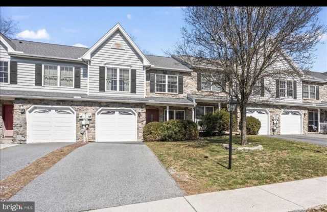 10 LENOX Court photos photos