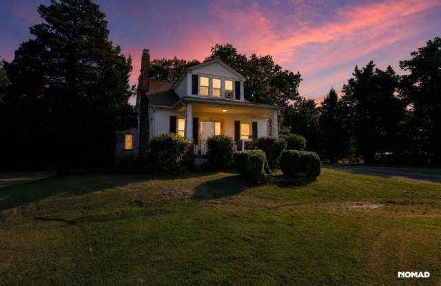 Large 4BR House in Pennsville Gallery 1