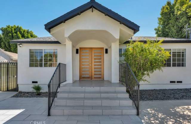 5434 Sylvia - 5434 Sylvia Avenue, Los Angeles, CA 91356