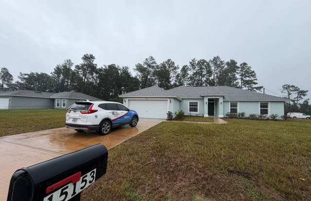 Beautiful 4-Bedroom Home on a Corner Lot – Convenient Location! Marion Oaks. Gallery 1