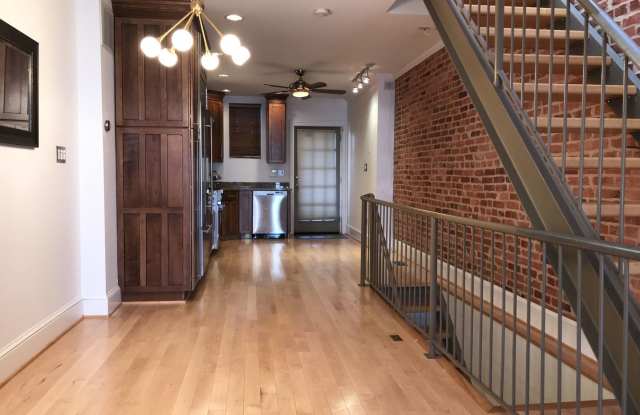 Cozy Rustic 2br/1.5ba Canton Townhome w/ Rooftop Deck! photos photos