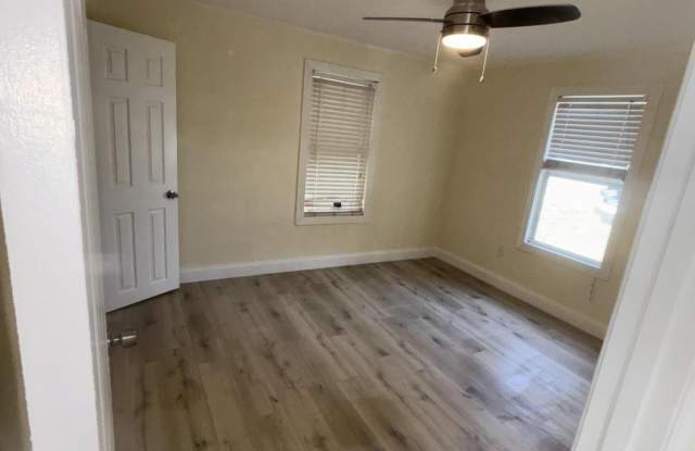 1717 LINWOOD Avenue Gallery 2