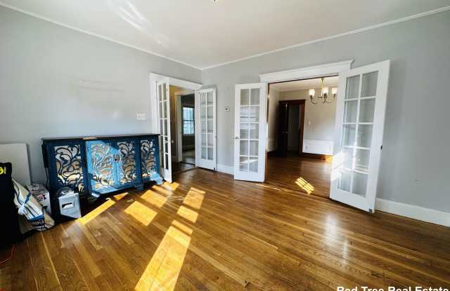 12 Saint Peter Street - 12 Saint Peter Street, Boston, MA 02130