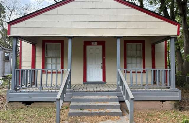 223 W 69th Street photos photos