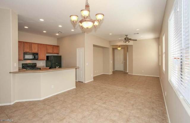 1905 W PERIWINKLE Way Gallery 4