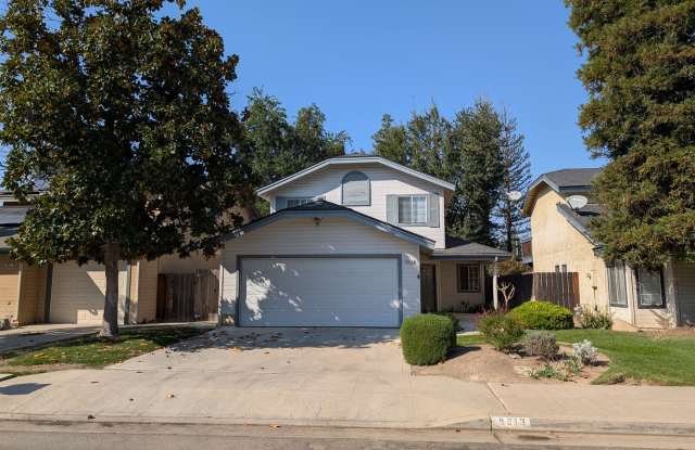 Woodward Lake home offering nice amenities and nice updates. Close to shopping, schools Woodward Park. - 9913 North Canyon Creek Lane, Fresno, CA 93730 Woodward Lake home offering nice amenities and nice updates. Close to shopping, schools Woodward Park. - 9913 North Canyon Creek Lane, Fresno, CA 93730