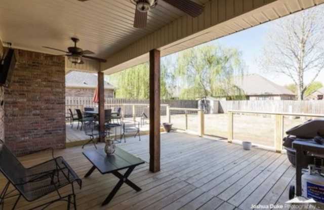 1905 South River Meadows Drive photos photos