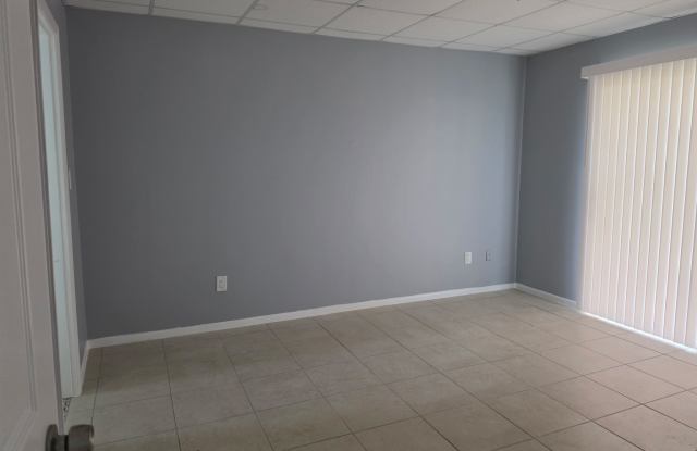 3116 Harbor Boulevard Gallery 4