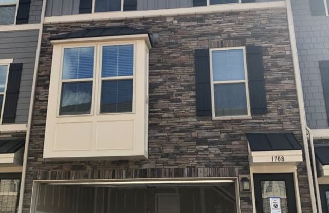 1708 Town Oak Lane - 1708 Town Oak Ln, Charlotte, NC 28205