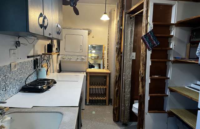100 Lost Creek Dr Gallery 4