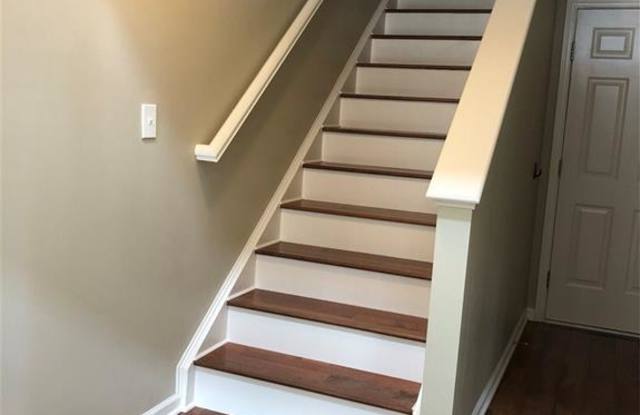 57 11TH Street NW Gallery 4