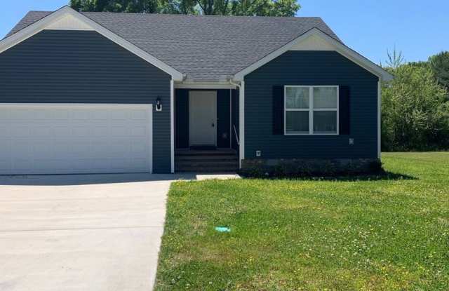 Beautiful 3 Bedroom, 2 Bath Home, With GARAGE! - 133 Amelia Drive, Coffee County, TN 37355