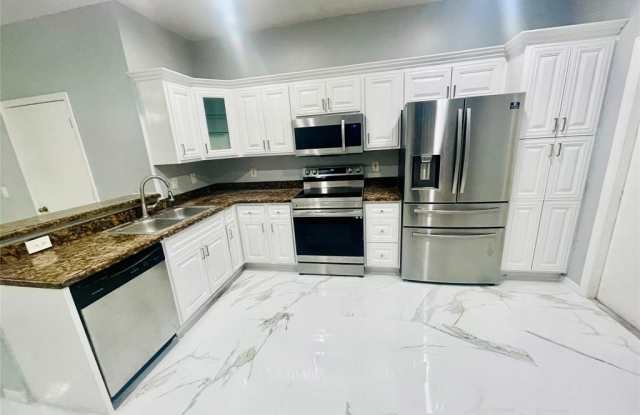 1928 Madeira Dr photos photos