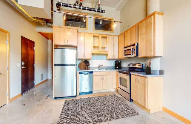 Affordable Housing - Buzza Lofts of Uptown Gallery 2
