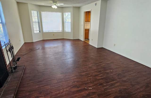 Updated 3-Bedroom Sparks Home | 1,500+ Sq Ft | 2.5 Baths | Fireplace | Fenced Yard | $2,400 Gallery 4
