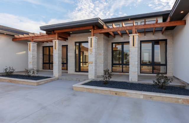 6425 Ranch Road 962 West Gallery 4
