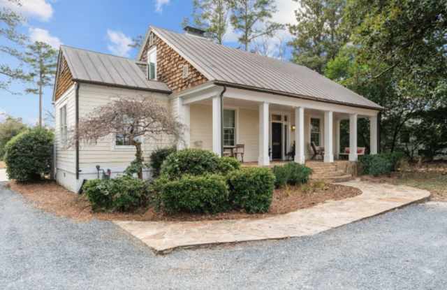 2050 Midland Rd photos photos