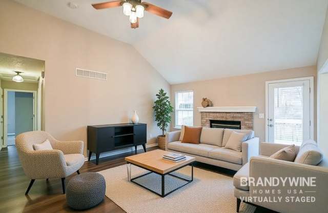 914 Southwest Foxtail Drive Gallery 3