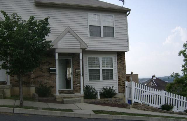 622 John Street - 622 John Street, Bethlehem, PA 18015